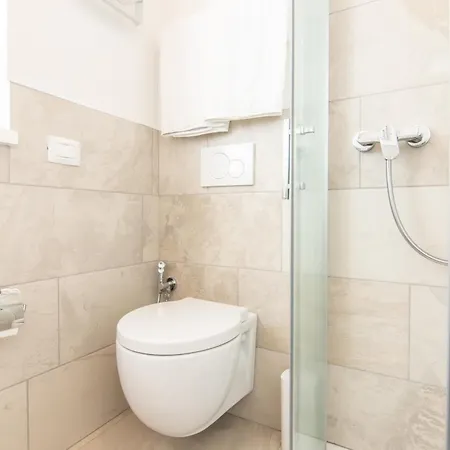 R&b Al Bed & Breakfast